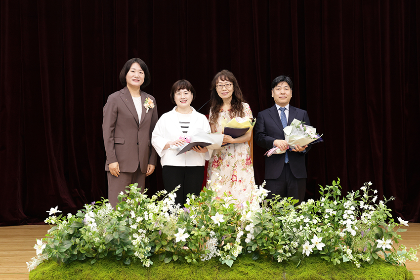 2025 서울여자대학교제64주년 개교기념 감사예배  개최 이미지5
